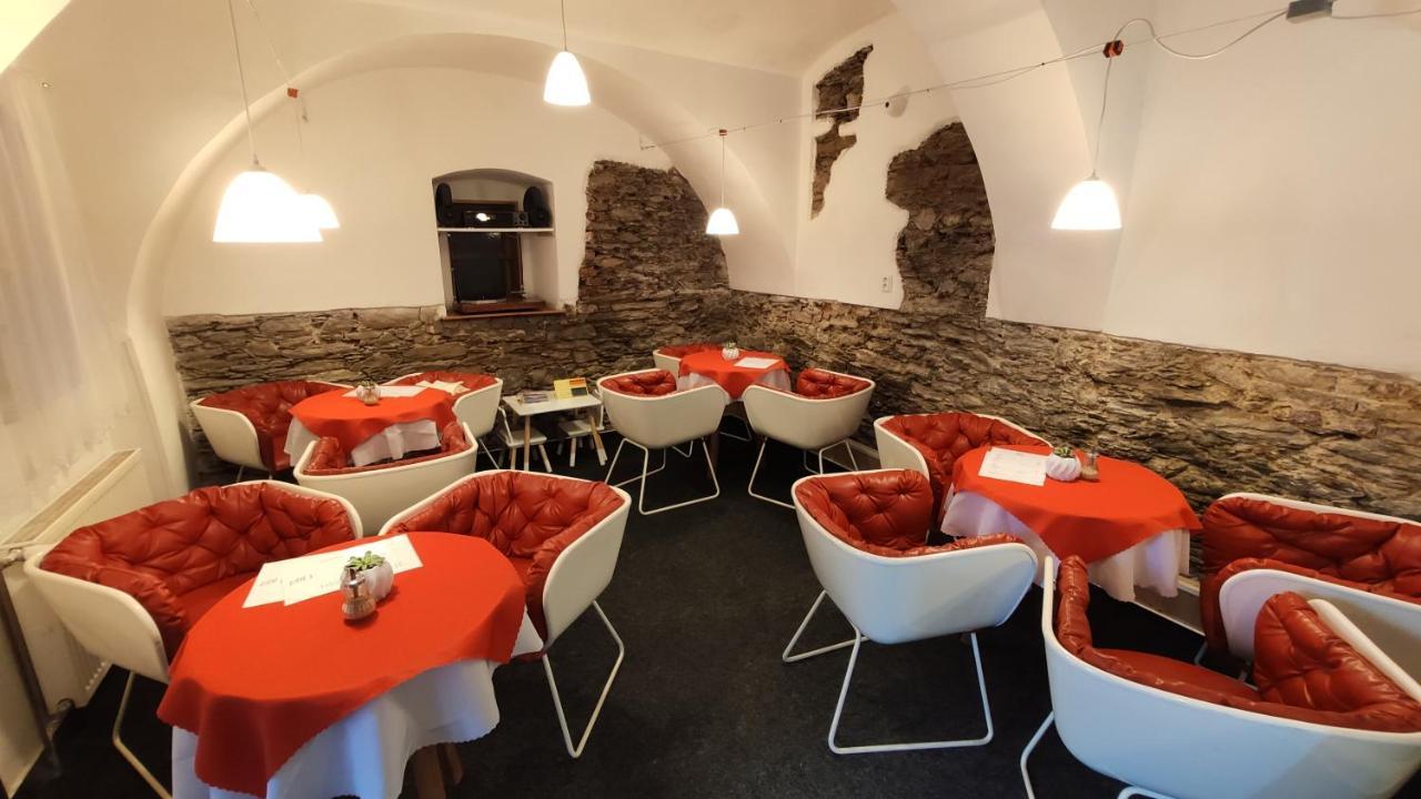 H@M Penzion Žlutice Extérieur photo